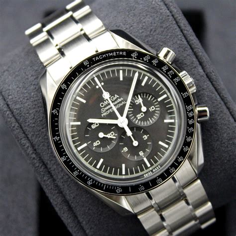 omega speedmaster moonwatch price